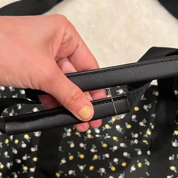 Pink VS Floral Print Tote Bag - Picture 4 of 8